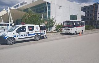 Burhaniye’de kurallara uymayan minibüsçülere...
