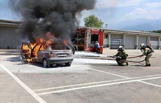 Bursa’da itfaiye ekiplerinden gerçeği aratmaya...