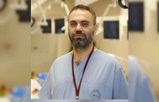 "Burun ameliyatından sonra iki ay gözlük takmak...
