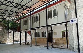 Büyükşehir camilerin eksiklerini gideriyor