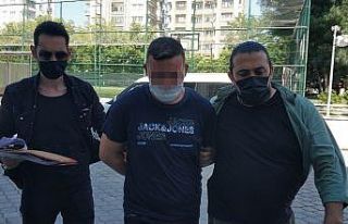 Caminin tuvaletinde tartıştığı kişiyi 11 yerinden...