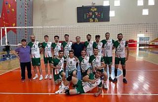 Çamlıca Voleybol, galibiyetle başladı