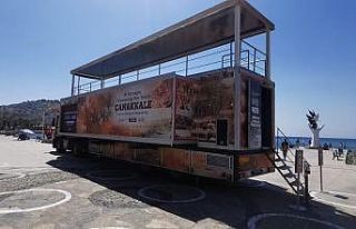 ’Çanakkale Mobil Müze Tırı’ Kuşadası’nda...
