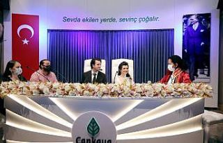 Çankaya Belediyesi bir ayda 600 çiftin nikahını...