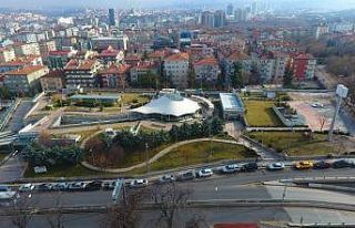Çankaya’daki 19 Mayıs Gençlik Merkezi’nin inşaat...