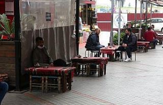 Çayın başkentinde Rizeliler özledikleri çay tadı...