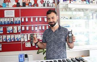 Cep telefonu koleksiyonuna 2 daire fiyatı teklif...
