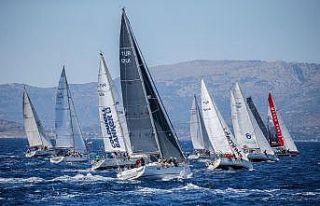 Çeşme’de yat yarışlarıyla "Yaza Merhaba"...