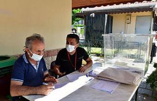 Çiğli’de sandıklar kuruldu, halka talepleri soruldu