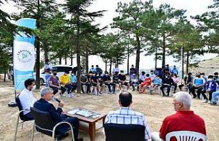 Çınar, gençlerle buluştu