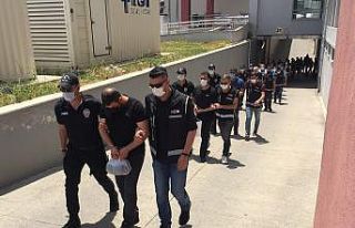 Çocuğunu özel okulda okutmak için tefeci ağına...