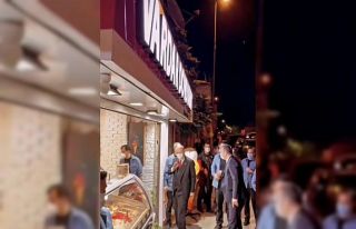 Cumhurbaşkanı Erdoğan, Beylerbeyi’nde dondurmacıya...