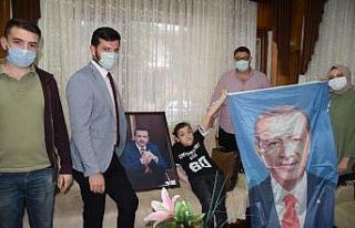 Cumhurbaşkanı Erdoğan genç kızın kendisine olan...