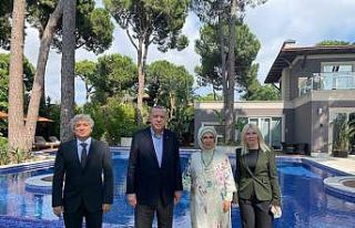 Cumhurbaşkanı Erdoğan, Rektör Özkan ve eşi Ömer...