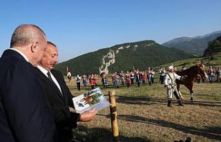 Cumhurbaşkanı Erdoğan, Şuşa’daki tarihi yerleri...