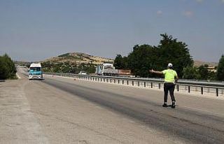 D300 karayolunda otobüs ve minibüsler denetlendi