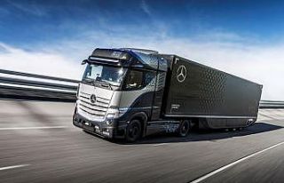 Daimler Trucks, yakıt hücreli Mercedes-Benz GenH2...