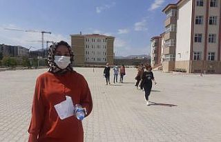 Değişen okul ismi öğrencileri mağdur etti