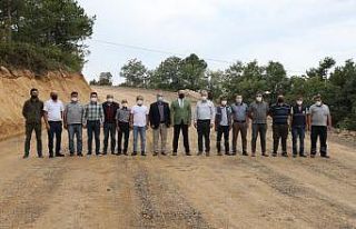 Demirci’nin yolları genişletiliyor