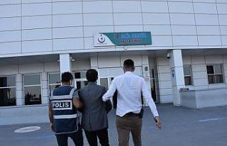 Denizli’de FETÖ operasyonu: 4 tutuklama