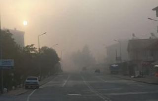 Denizli’de yağışın ardından sis etkili oldu