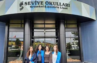 Denizlili kızlar ‘Kurgusal Dava Yarışması’nda...