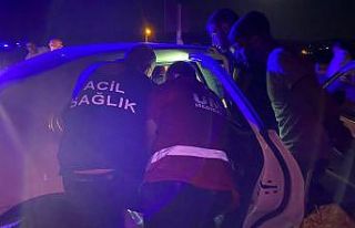 Deprem bölgesine giden UMKE kazaya müdahale etti:...