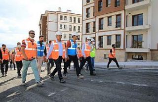 Deprem konutlarında 2 ve 3.etap kura çekimi Temmuz’da