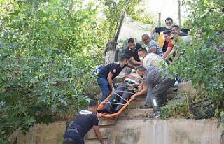 Dere yatağına düşen kişiyi kurtarma seferberliği