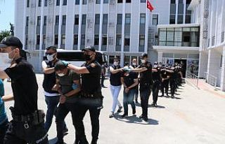 Devleti milyonlarca lira zarara sokan suç örgütü,...