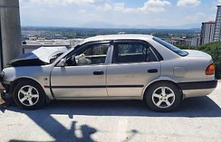 Direğe çarparak durdu