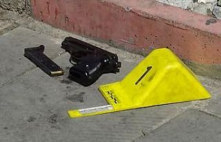 Diyarbakır’da Acil Servis girişinde silahlı kavga:...