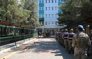 Diyarbakır’da uyuşturucu ticareti ile teröre...