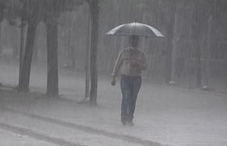 Doğu Anadolu’da gök gürültülü sağanak yağış...