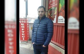 Dövüp parka bıraktıkları 3 çocuk babası kalp...