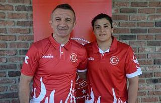 Dünya şampiyonu boksör Busenez, Tokyo Olimpiyatları’na...