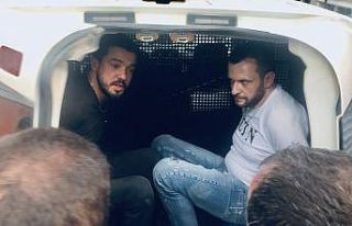 Dur ihtarına uymayan sürücü, ablukaya alınarak...