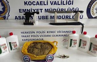 Durdurulan araçtan 2 kilo uyuşturucu çıktı