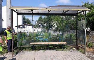 Düzce’de otobüs durakları yenileniyor