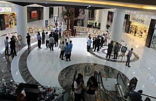 Ebru ve hat sanatçısı müezzinden Filistinlilere...