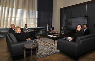 EBYÜ’de memnuniyet anketlerinin genel değerlendirilme...