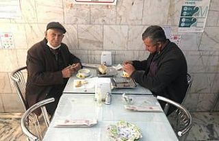 Edirne’de 15 ay sonra esnafın yüzü güldü
