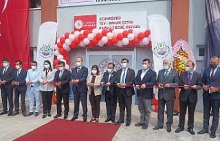 Edirne’nin en büyük spor kompleksi açıldı