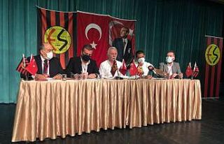 Efsane sahipsiz kaldı