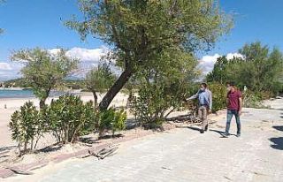 Eğirdir’de Bedre plajı yaz sezonu için kapılarını...
