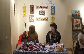 El emeği ürünler sergilendi