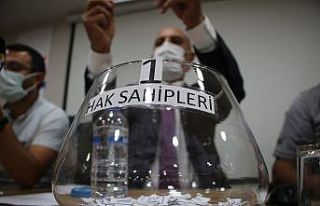 Elazığ’da biten konutlar teslim edilmeye devam...