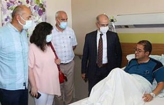 Elazığ’da il özel idare personelleri saldırıya...