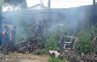 Elektrik malzeme deposunda yangın