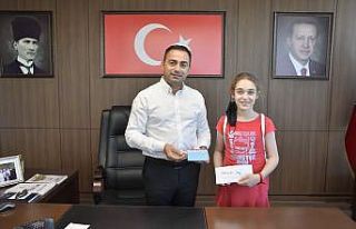 Elifnaz’dan, SMA hastası Ahmet Alp için örnek...